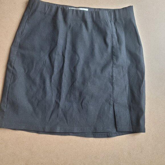 Wrotorea MINI SKIRT BLACK - Picture 4 of 6